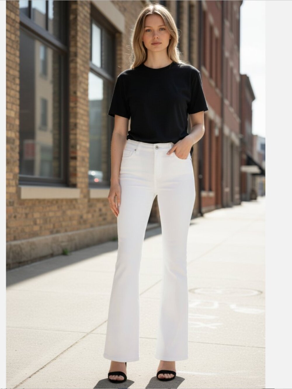 NWT Liverpool X Nordstrom Lucy Bootcut in Bone White 16/33